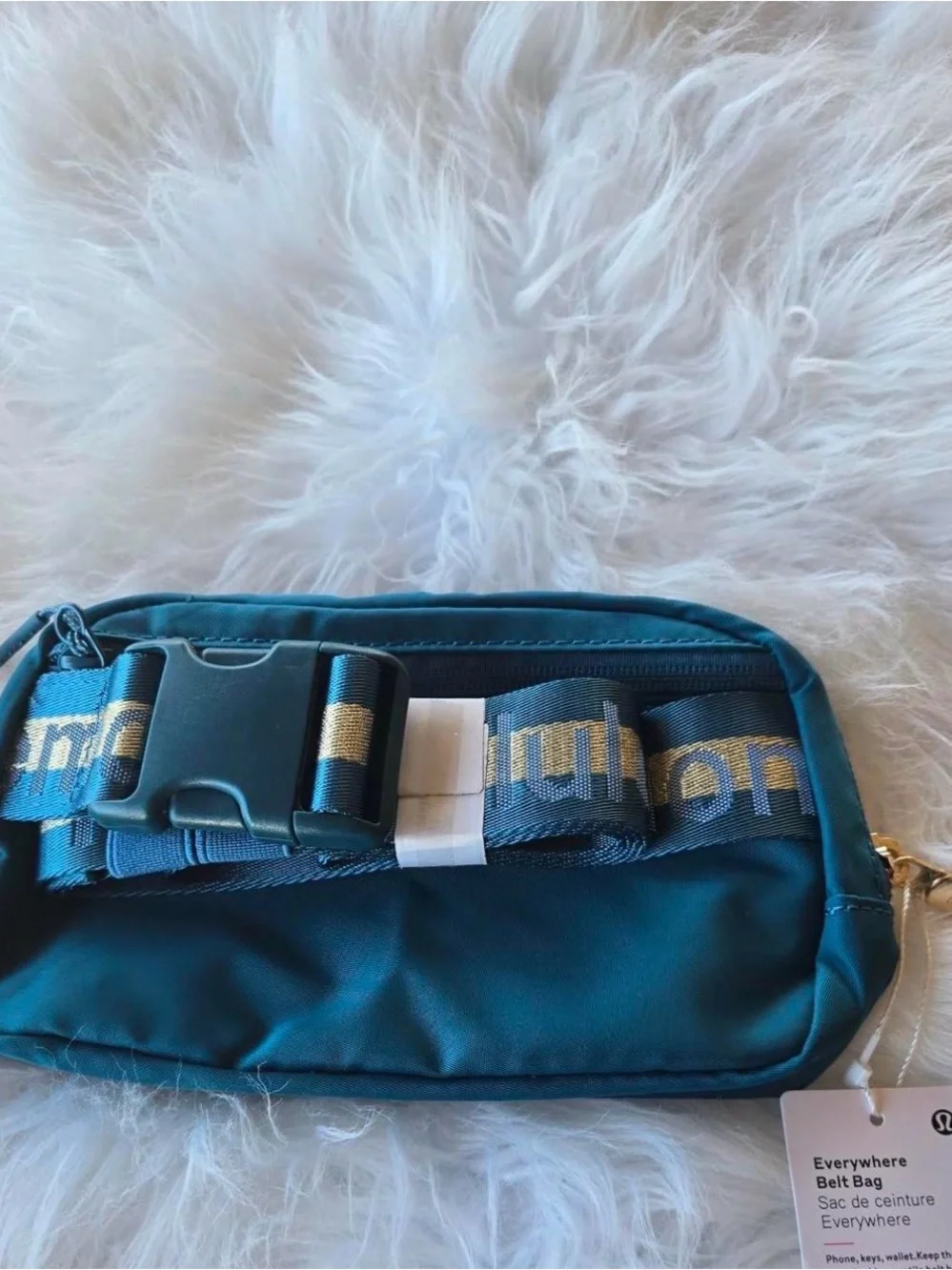 Limited edition Everywhere belt bag